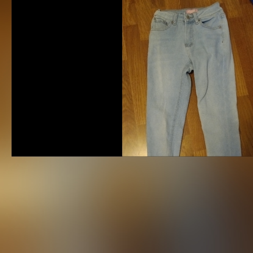 Light jeans